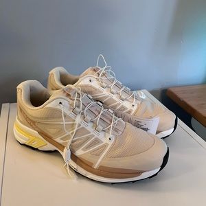 salomon xt wings 2 sport style sneaker turtle dove/white/hazelnut